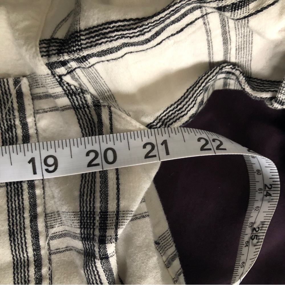 Weekend plaid button-up - Picture 3 of 4